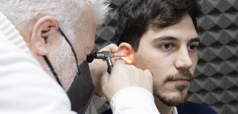 visita otorino orecchio